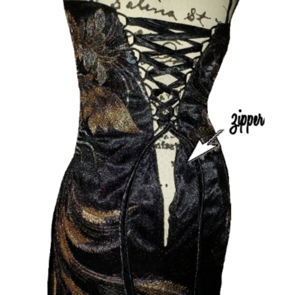 Mermaid style gown/dress by Eva - Picture 5 of 7